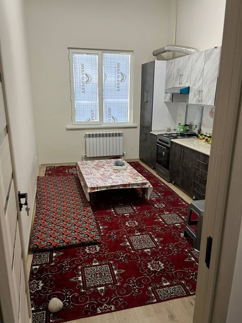 Yangi Choshtepada 2 xona 1-etaj sotiladi