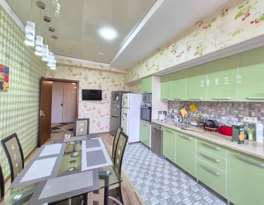 Габус Продается 4 комнатная квартира ремонт Алайский рынок