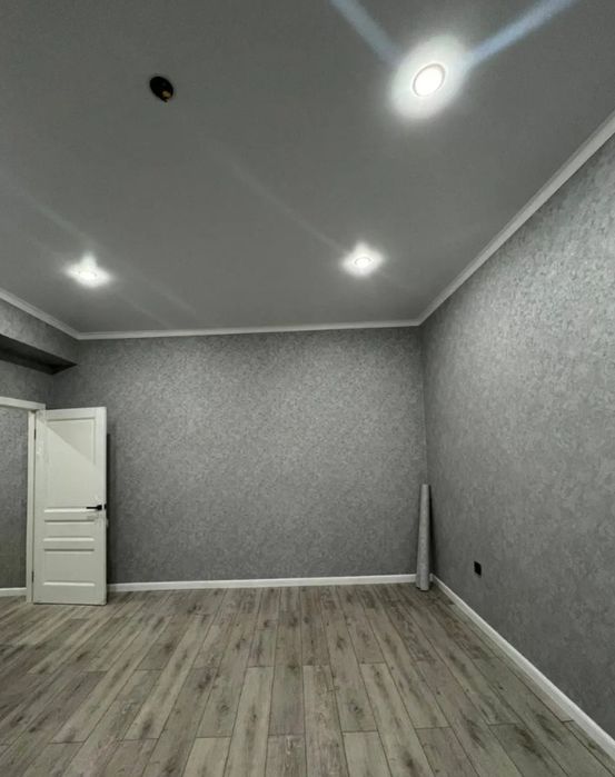 Поклейка обоев! Левкас!Покраска!