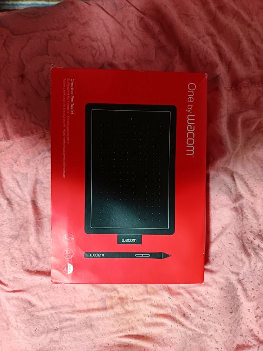 Tabletă grafică One by WACOM mică