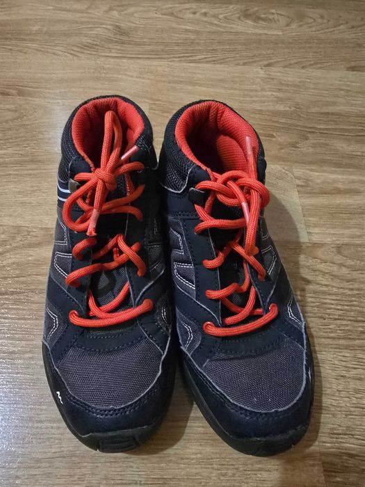 Ghete iarna copii, marime 32, 35, 36, impermeabile, ptr sezonul rece.