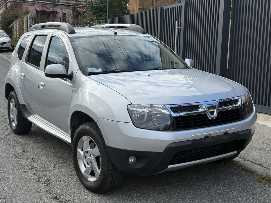 Dacia Duster 1.5 Diesel 4x4 la buton