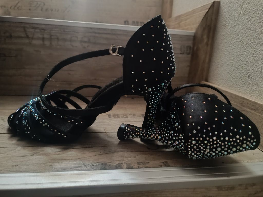 Латино обувки 41 номер  Latin shoes