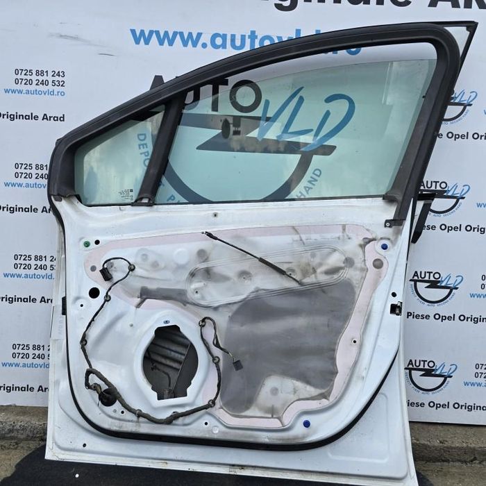 Portiera usa alba Z40R dreapta fata Opel Meriva B