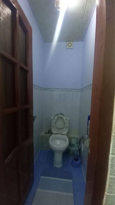 3 xonali. 1 etaj 4 qavatli panelni dom