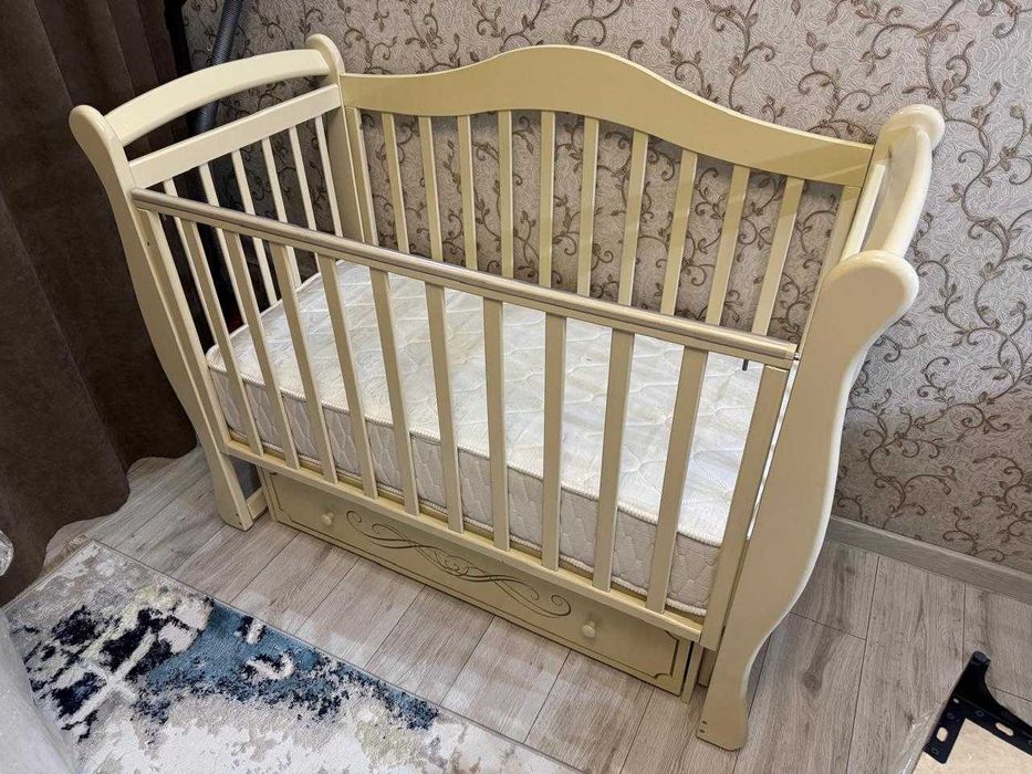Новая детская кроватка + матрас