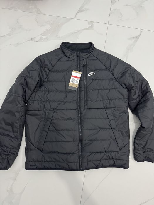 Geaca nike Marimea L