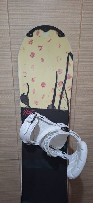 Placa snowboard Nitro Lectra 146-legaturi -boots burton
