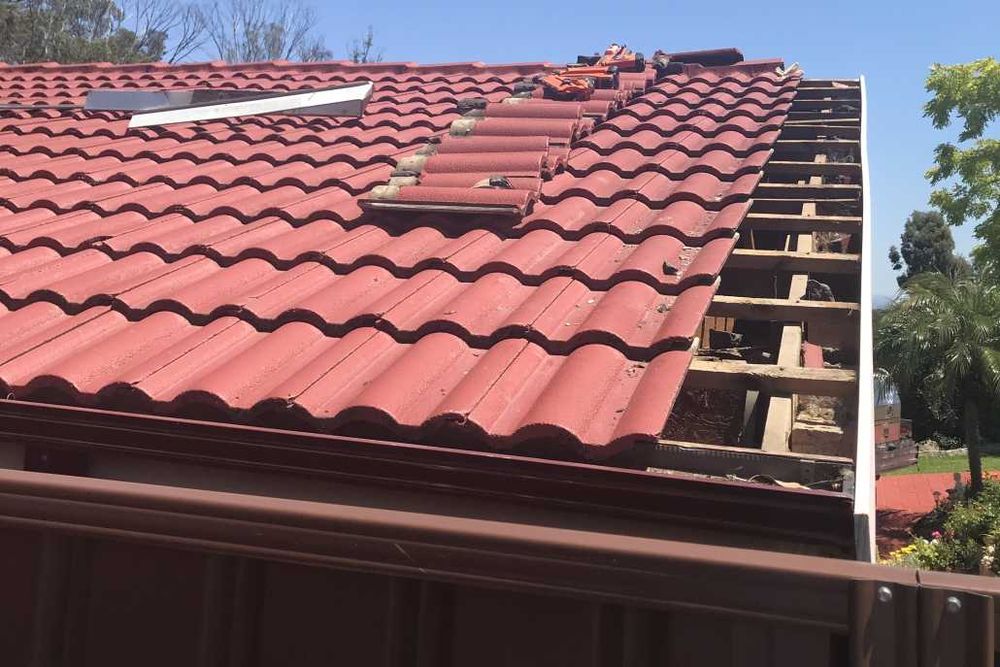 Servicii profesionale acoperisuri – izolatii, dulgherie, reparatii