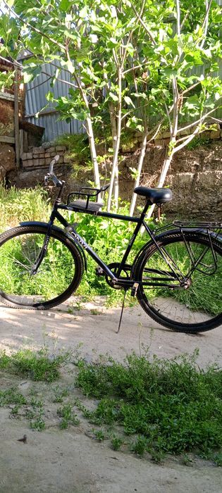 Новый велосипед с аксесуарами