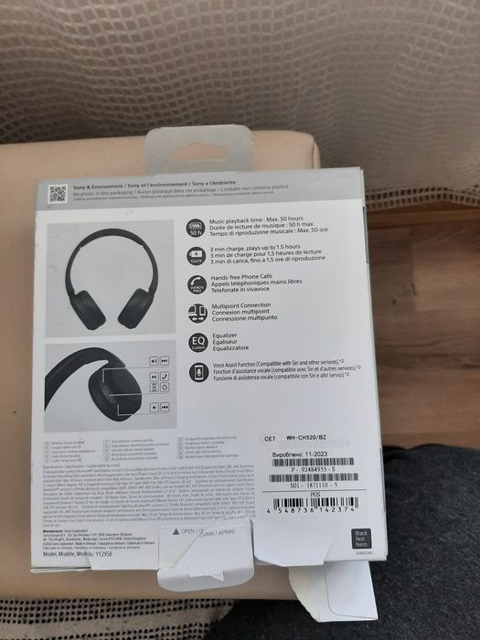 Vând căști sony wireless