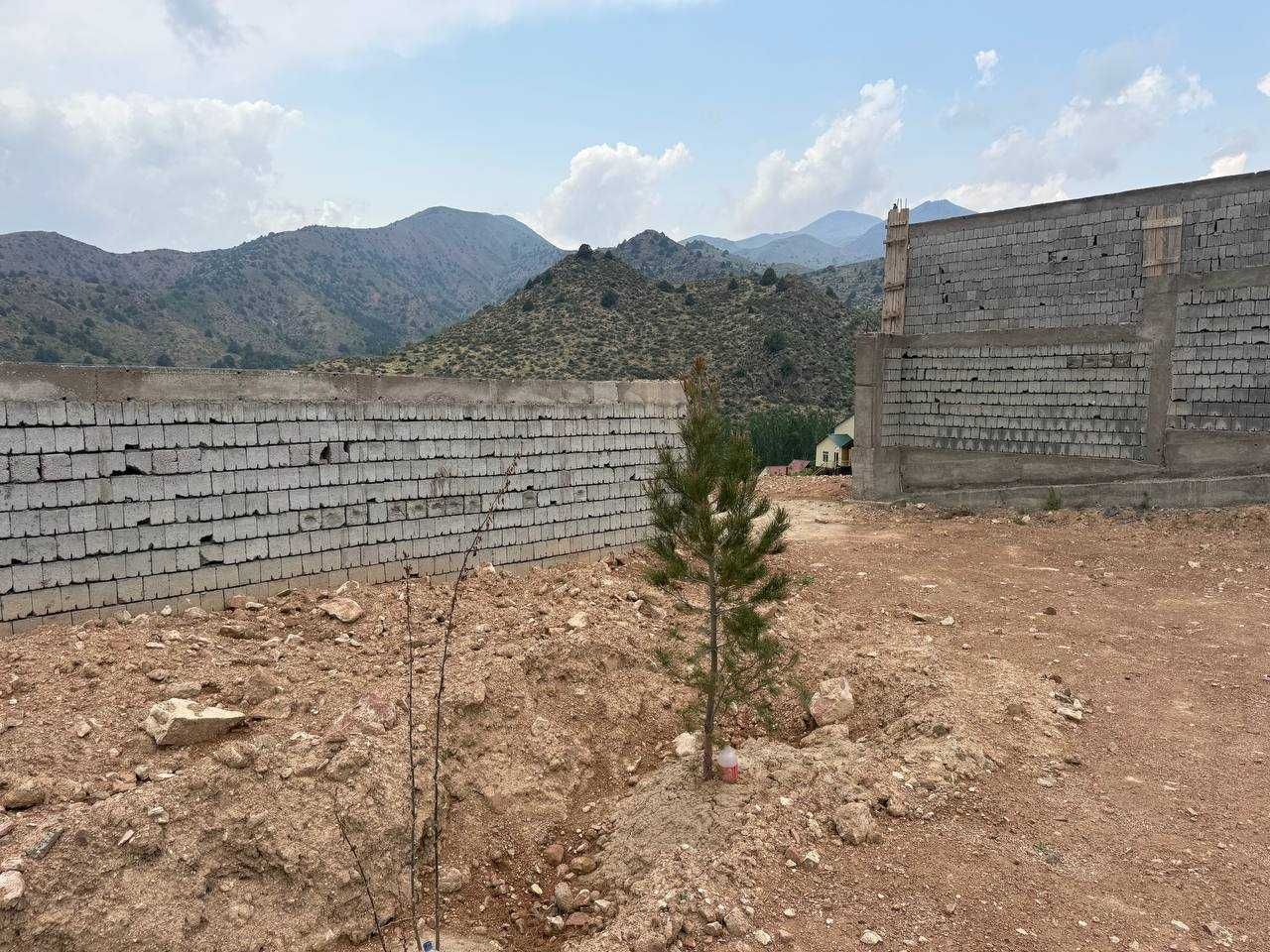 Namangan vil perivalida joylashgan dacha sotiladi