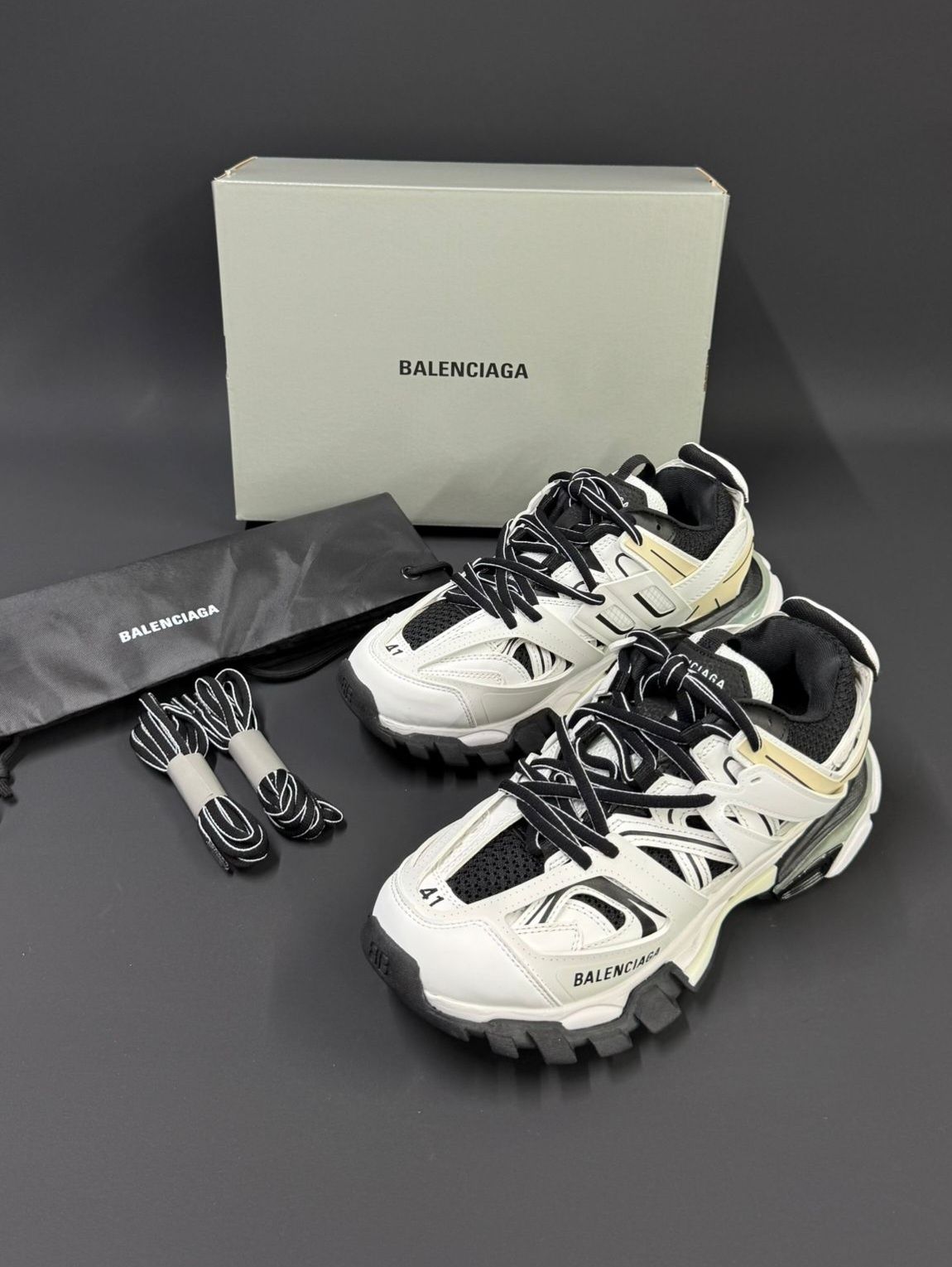 Мъжки сникърси си Balenciaga truck