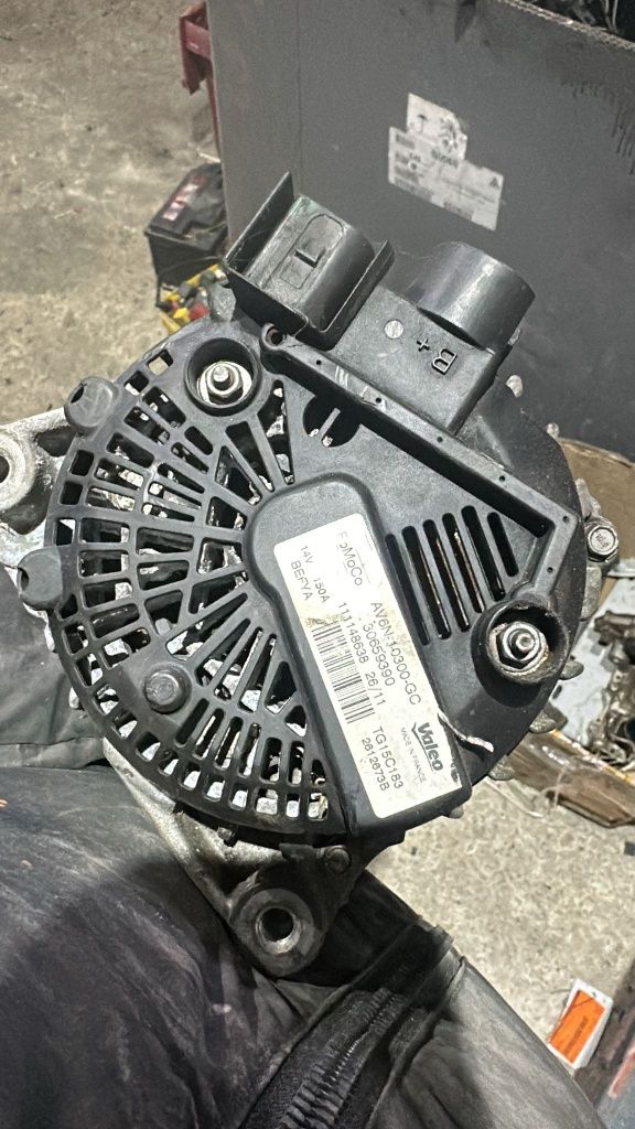 Alternator Ford Focus 3 Valeo AV6N-10300-GC