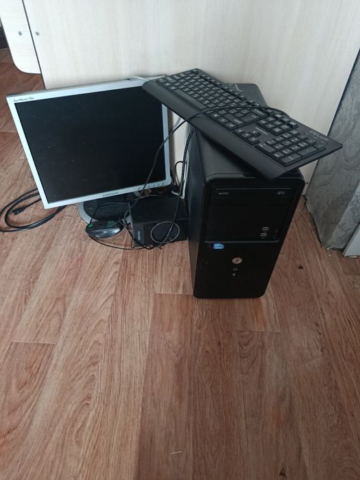 Продам компьютер в хорошем состоянии.