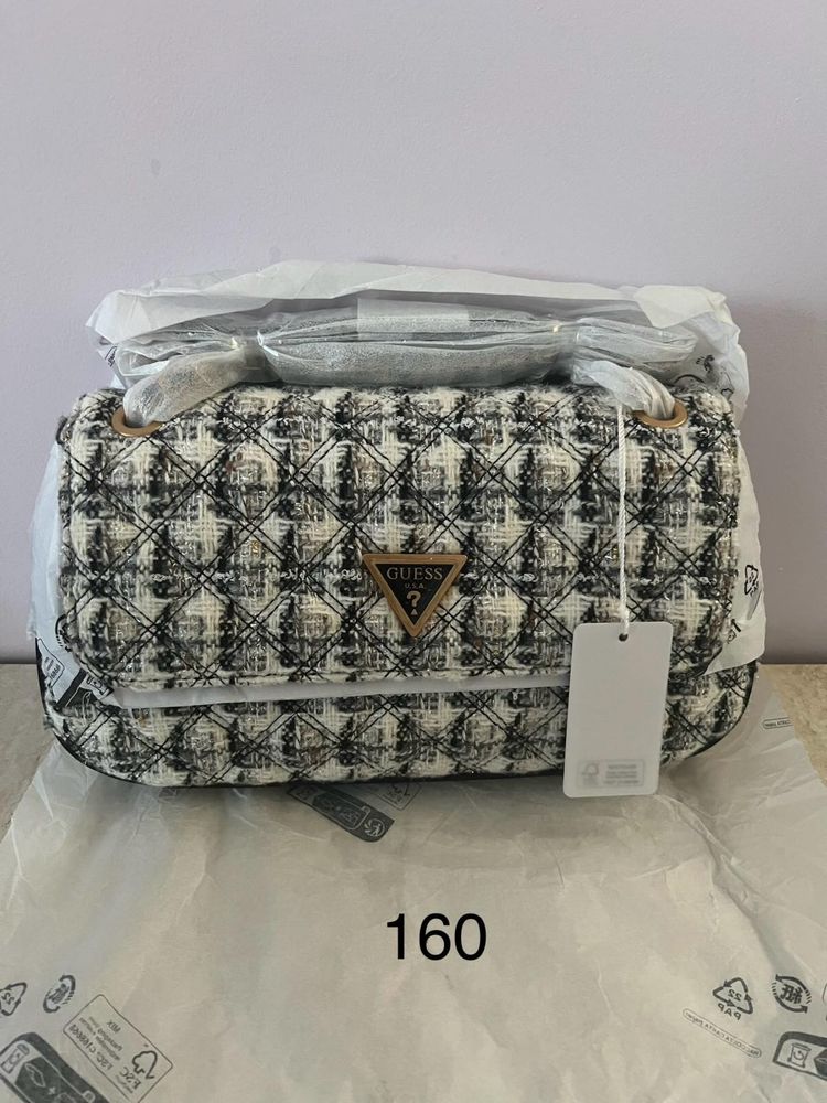Оригинални дамски чанти guess