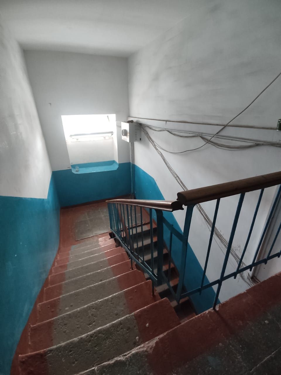 СРОЧНО!!! Продам 1 ком.кв., р-н Сатпаева, 30 кв.м., 5/5 этаж, кирпичны
