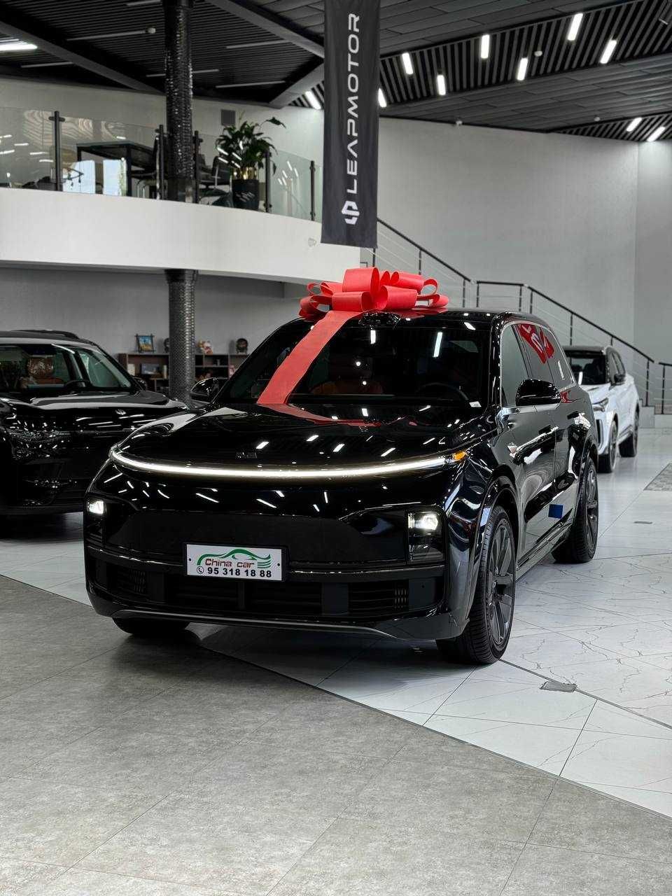 Lixiang L 6 Max 2025 nalichida 2 yil garantiya bilan