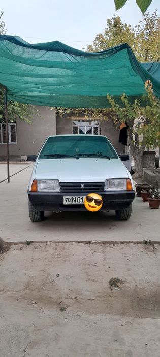 Vaz 2109 sotiladi narxi 1600$ kelishiladi