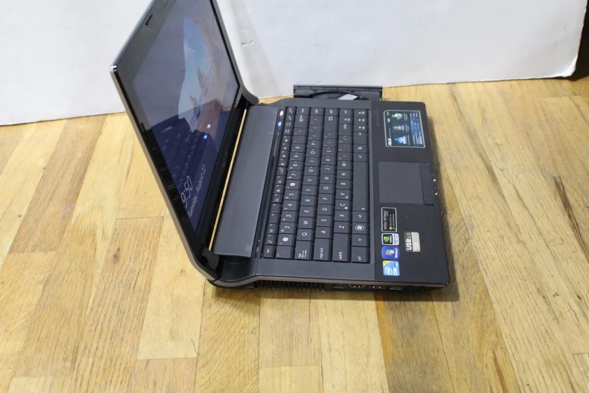 Asus i5 notbook sotiladi