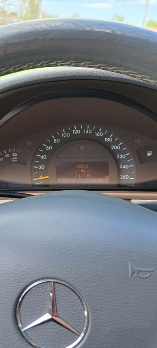 Mercedes 200 cdi на части