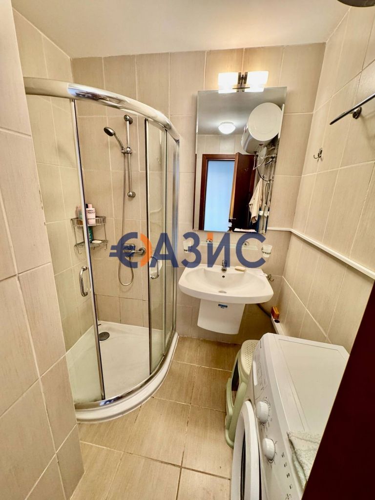 Продава се Двустаен апартамент в Свети Влас - 81 кв.м за 1223 €/кв.м - Снимка #10