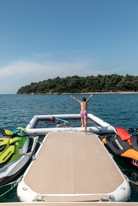 Piscina Gonflabila YACHTBEACH Luxury