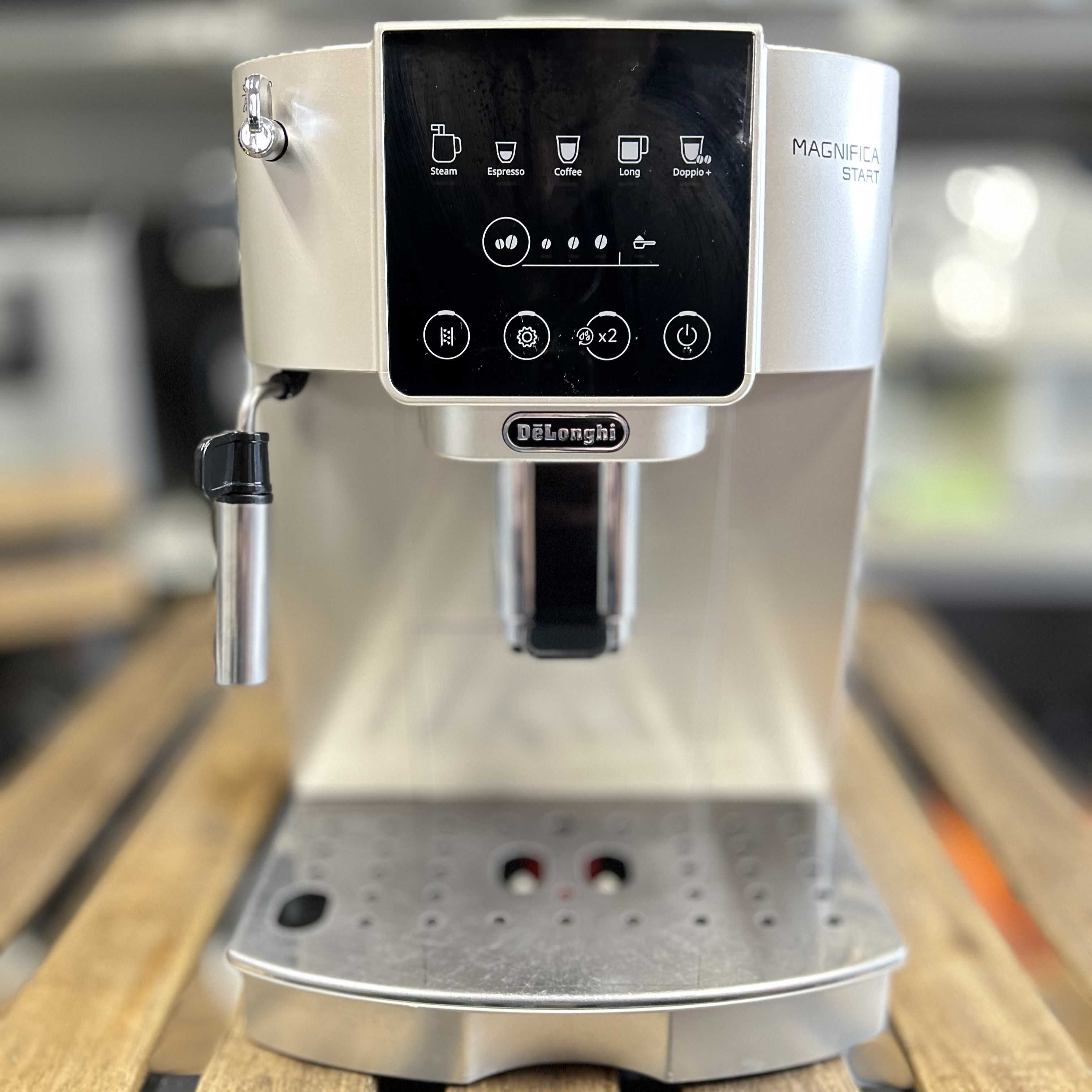 Кафемашина Delonghi Magnifica Start