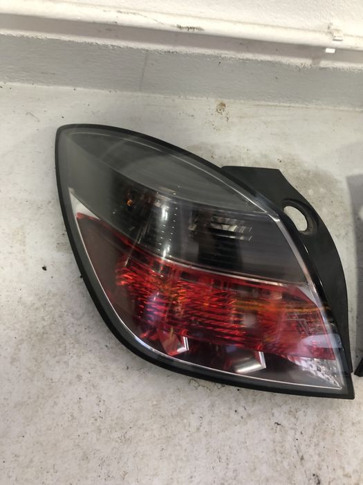 Stop/stopuri stanga/dreapta Opel Astra H GTC