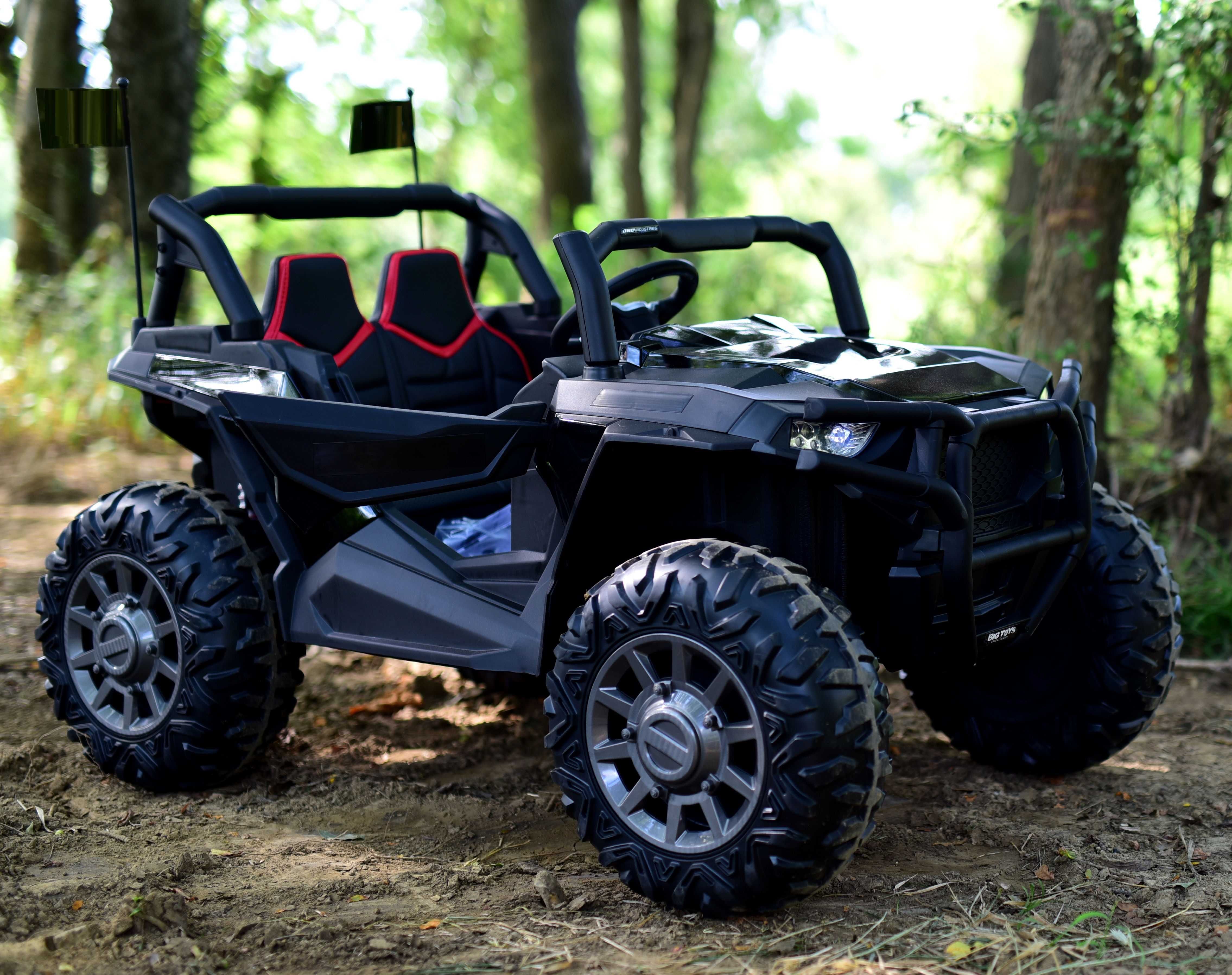 Акумулаторен Двуместен джип Off-Road Extreme 4X4 UTV 24V батерия