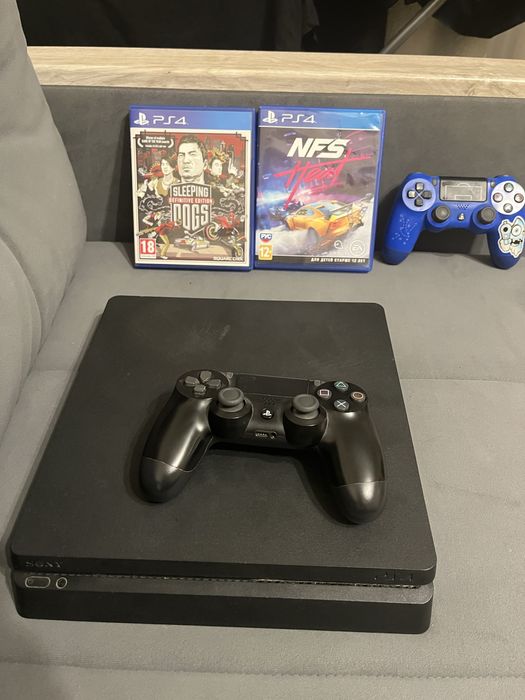 продам пс4 слим отличное состояние 2тб