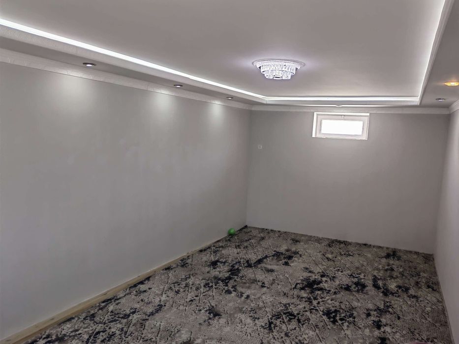 Qoshtepa tuman qiyqi mfyda hovli uy sotiladi