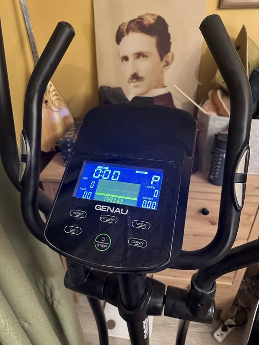 Срочно продам тренажер Genau в отличном состоянии