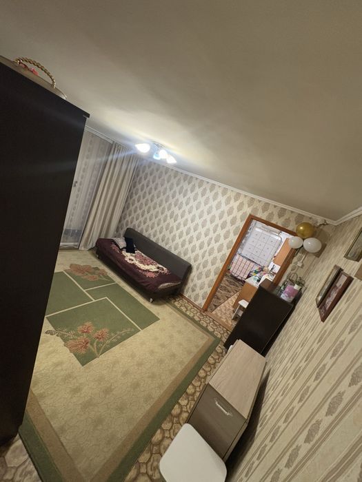 Продам 2 дома в одном дворе