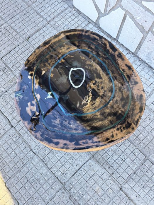 Холна маса от бук с мраморен ефект и епоксидна смола