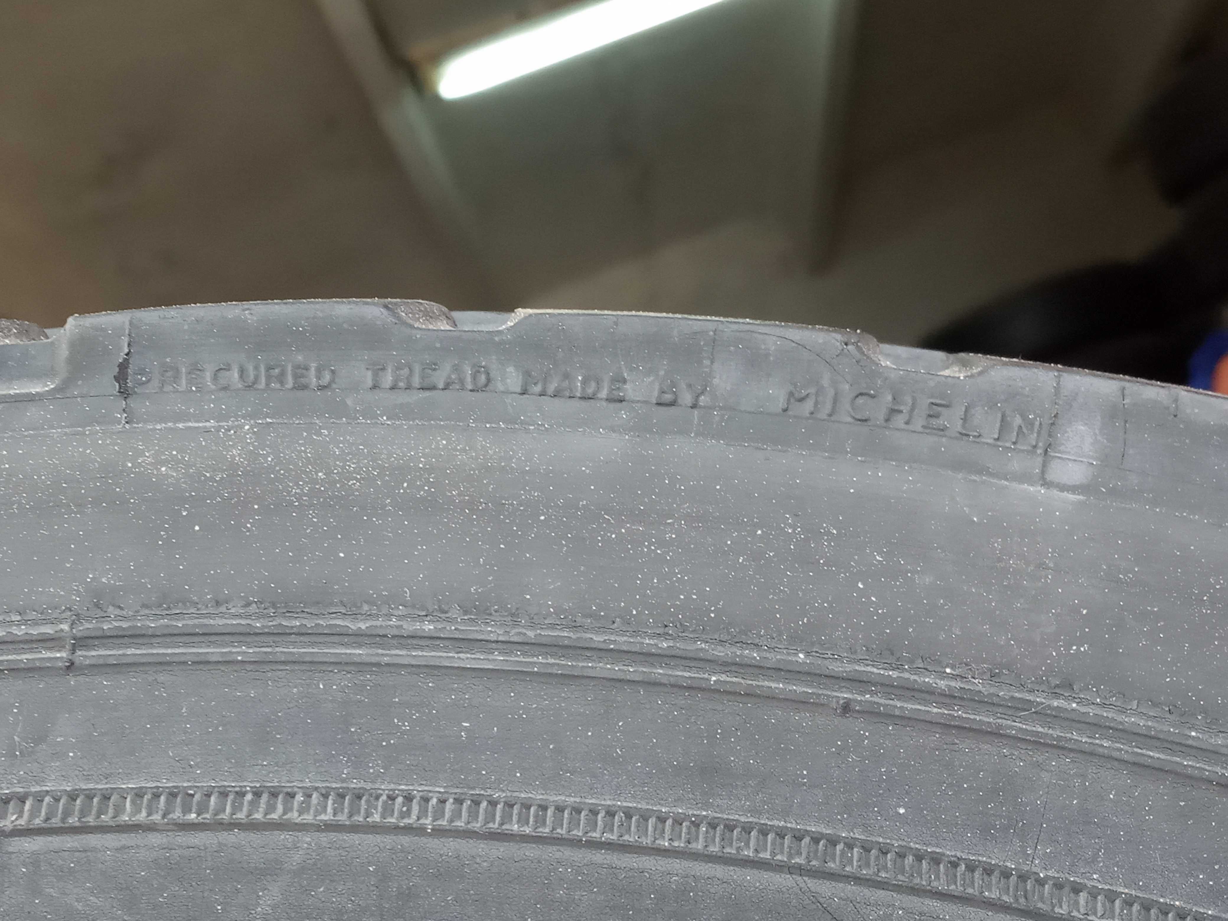 1 тежкотоварна гума 265/70R19.5 Continental-Рег Michelin 140/138M M+S