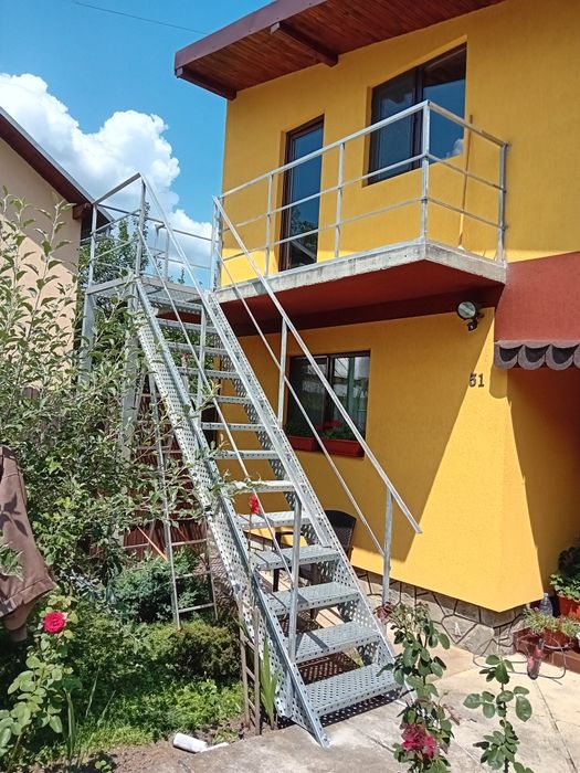 Scara metalica zincata facem și montaj