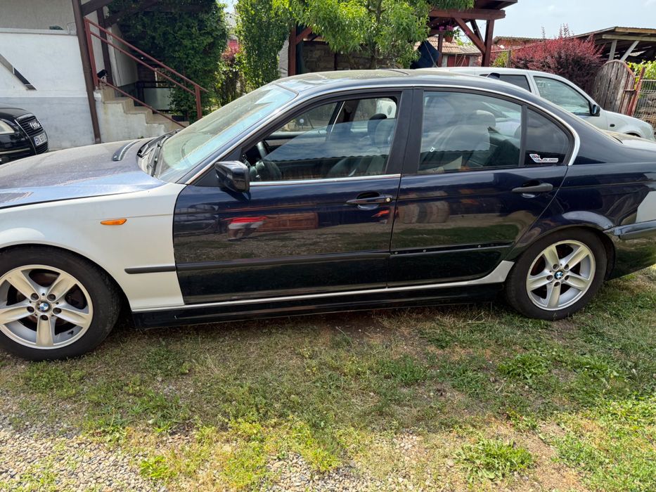 Vând BMW e46 . 2.2 benzină .1200 de euro ! Ultimul preț! Nu e înscris.