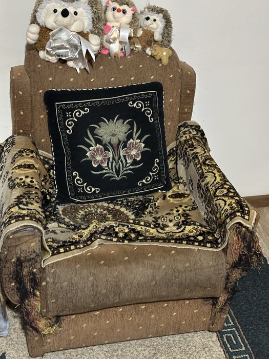 Диван и 2 кресла