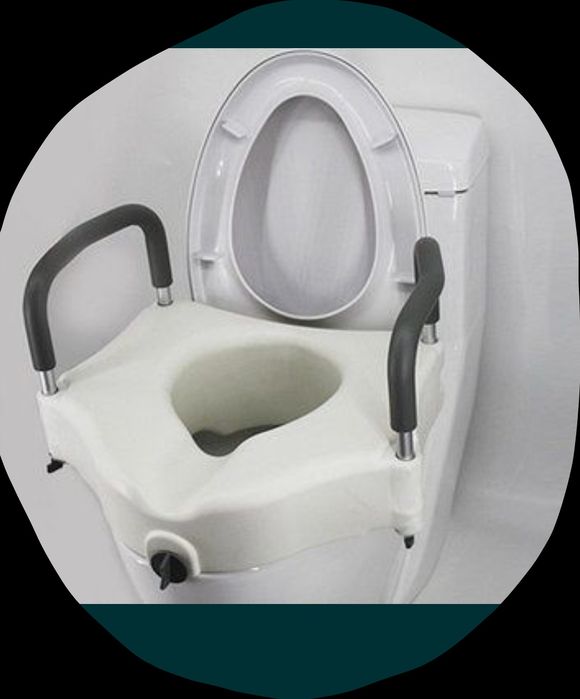 Насадка для унитаза с поручнями