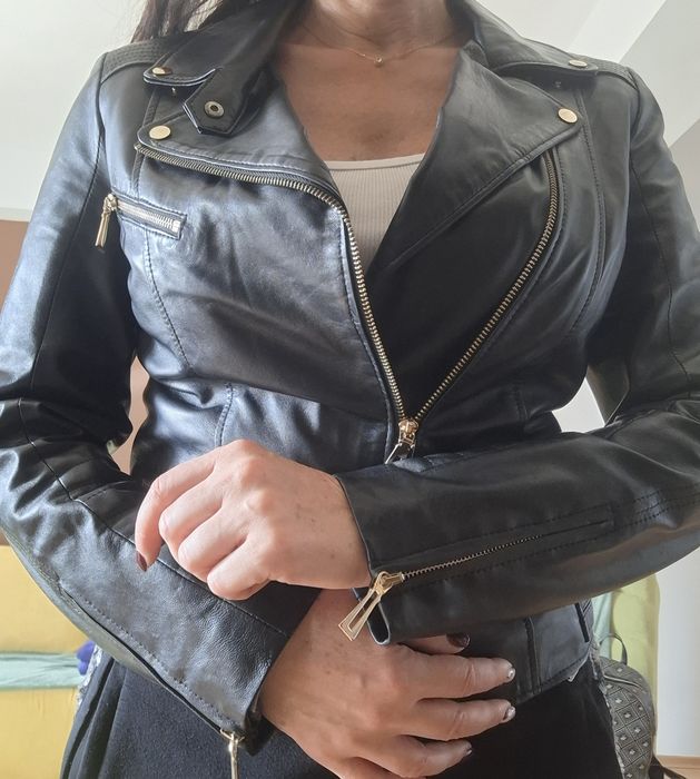 Страхотно дамско яке