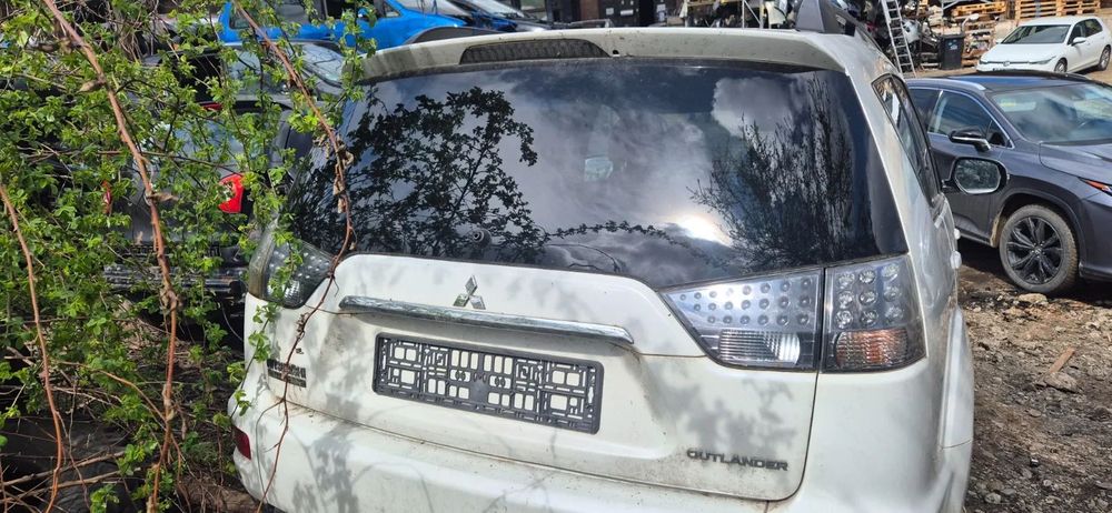 Haion cu geam luneta spate portbagaj Mitsubishi Outlander 2011