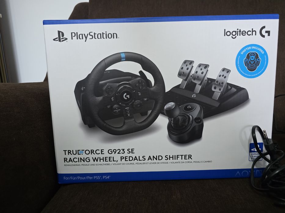 Vând Volan Logitech G923 SE