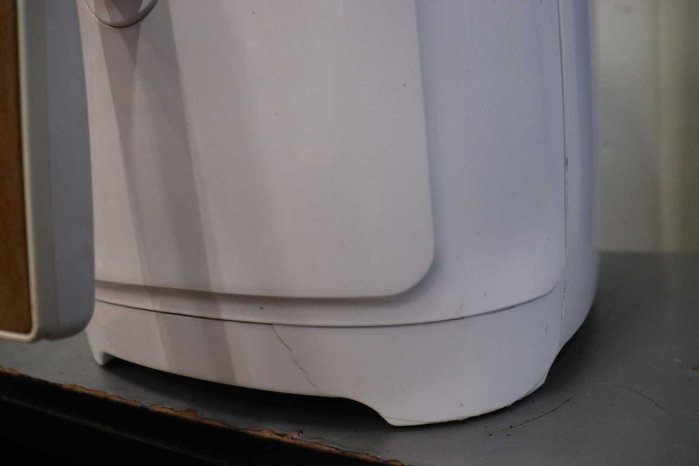 Air Fryer BERGNER, 1800W, 6,9л, 8 програми, керамично покритие