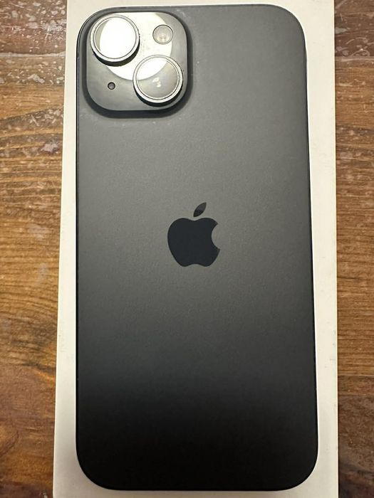 Iphone 15 128gb.