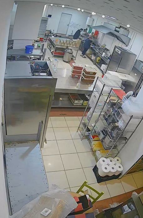 spațiu comercial alimentație publica bucatarie food delivery laborator