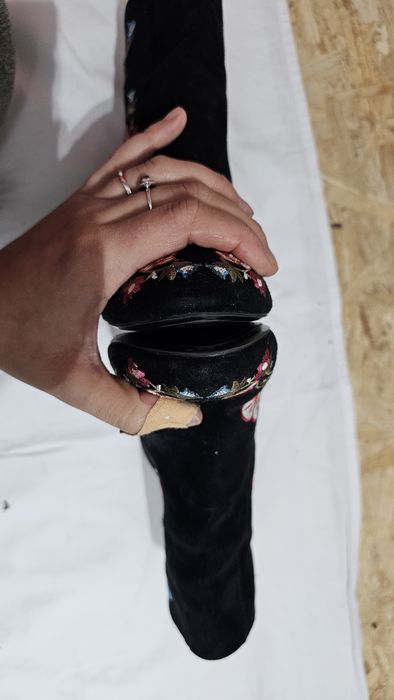 Ghete toc negre cu model floral nr 37 Bershka