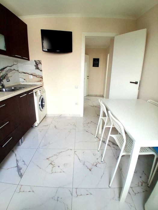 Дава се под наем Двустаен апартамент в София, Младост 3 - 75 кв.м за 400 € - Снимка #1