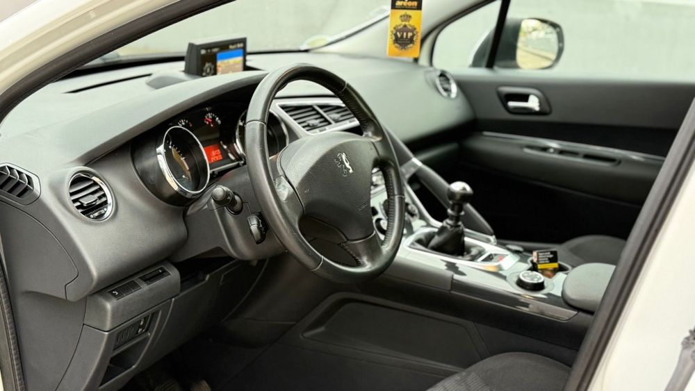 Peugeot 3008 1.6hdi 116cp