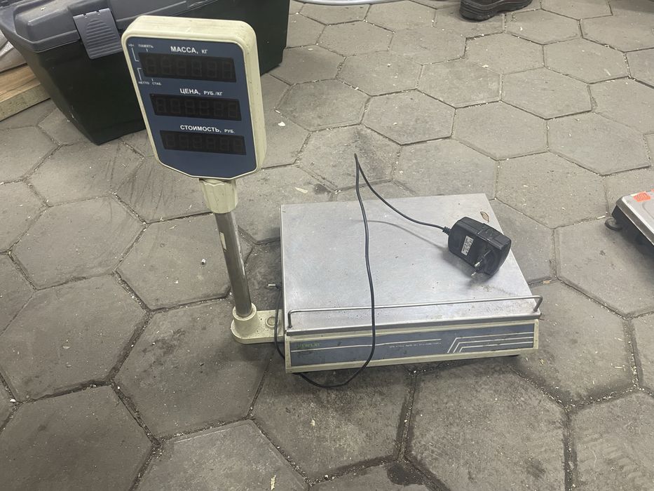 Продам Весы электронные